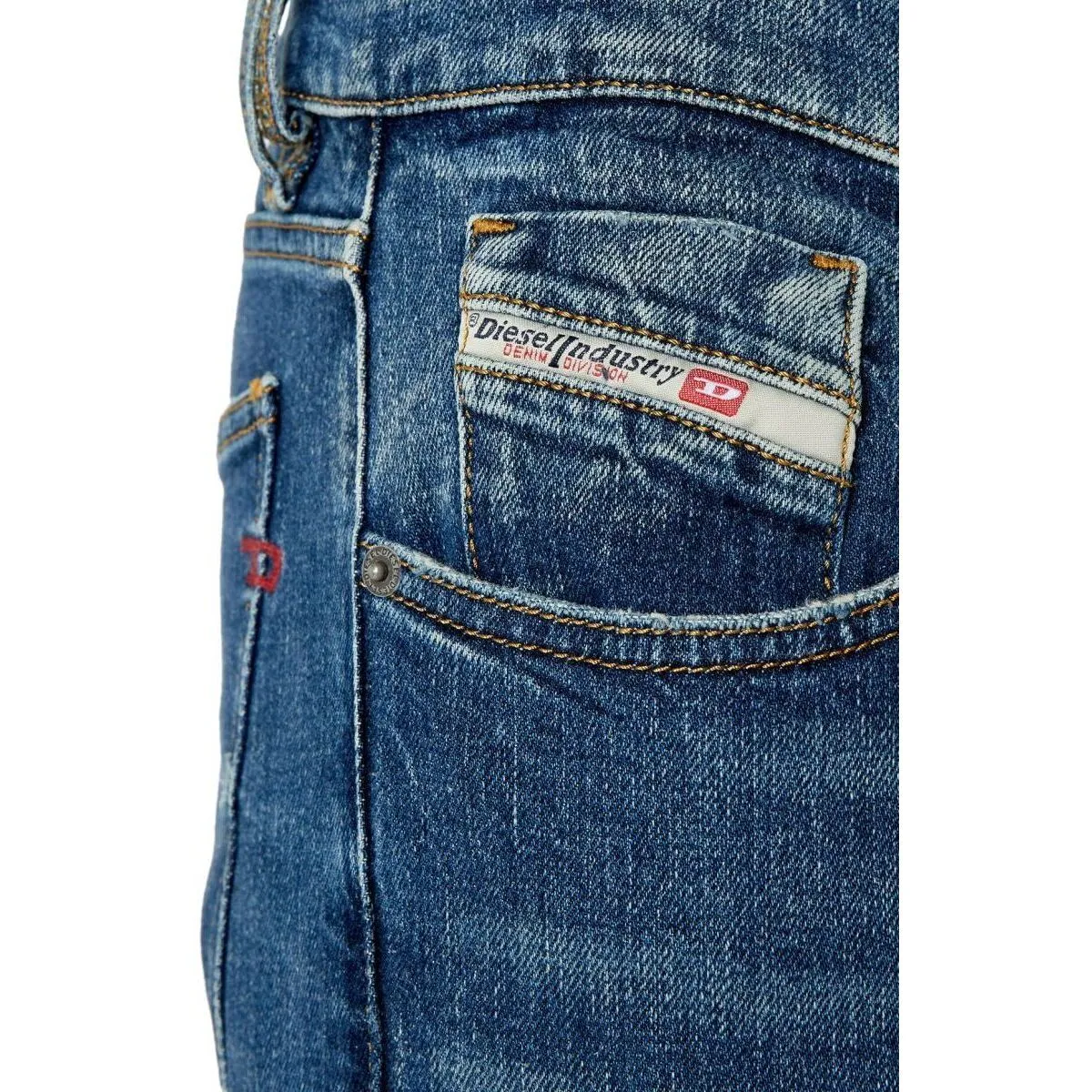 2019 DSTRUKT 007L101