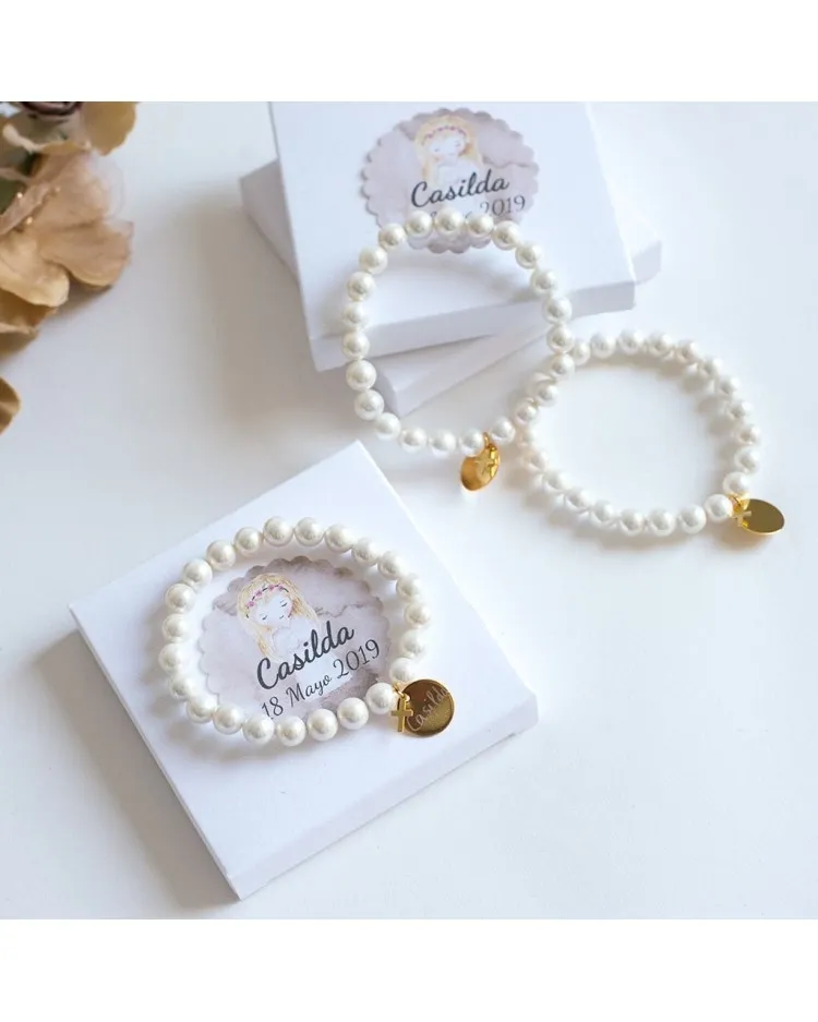 6 pulseras de perlas bautizo con medalla dorada