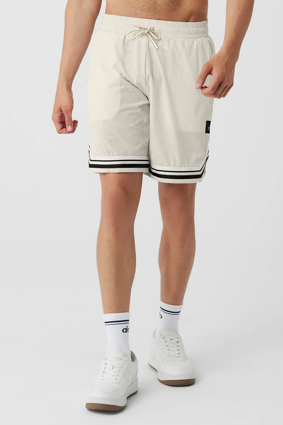 9 TRACTION ARENA SHORT  BONE