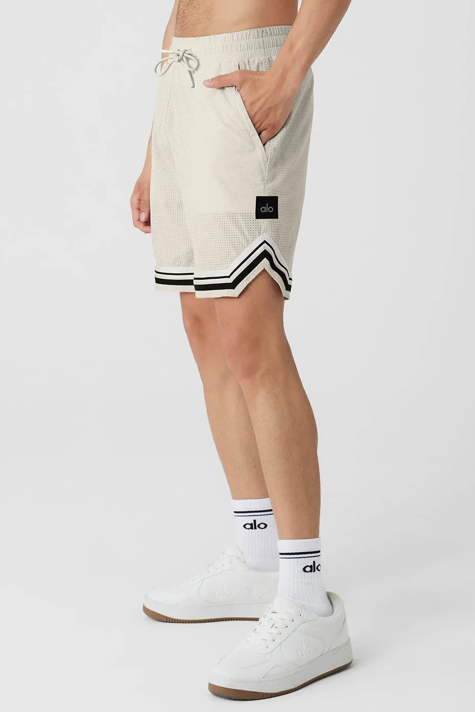 9 TRACTION ARENA SHORT  BONE