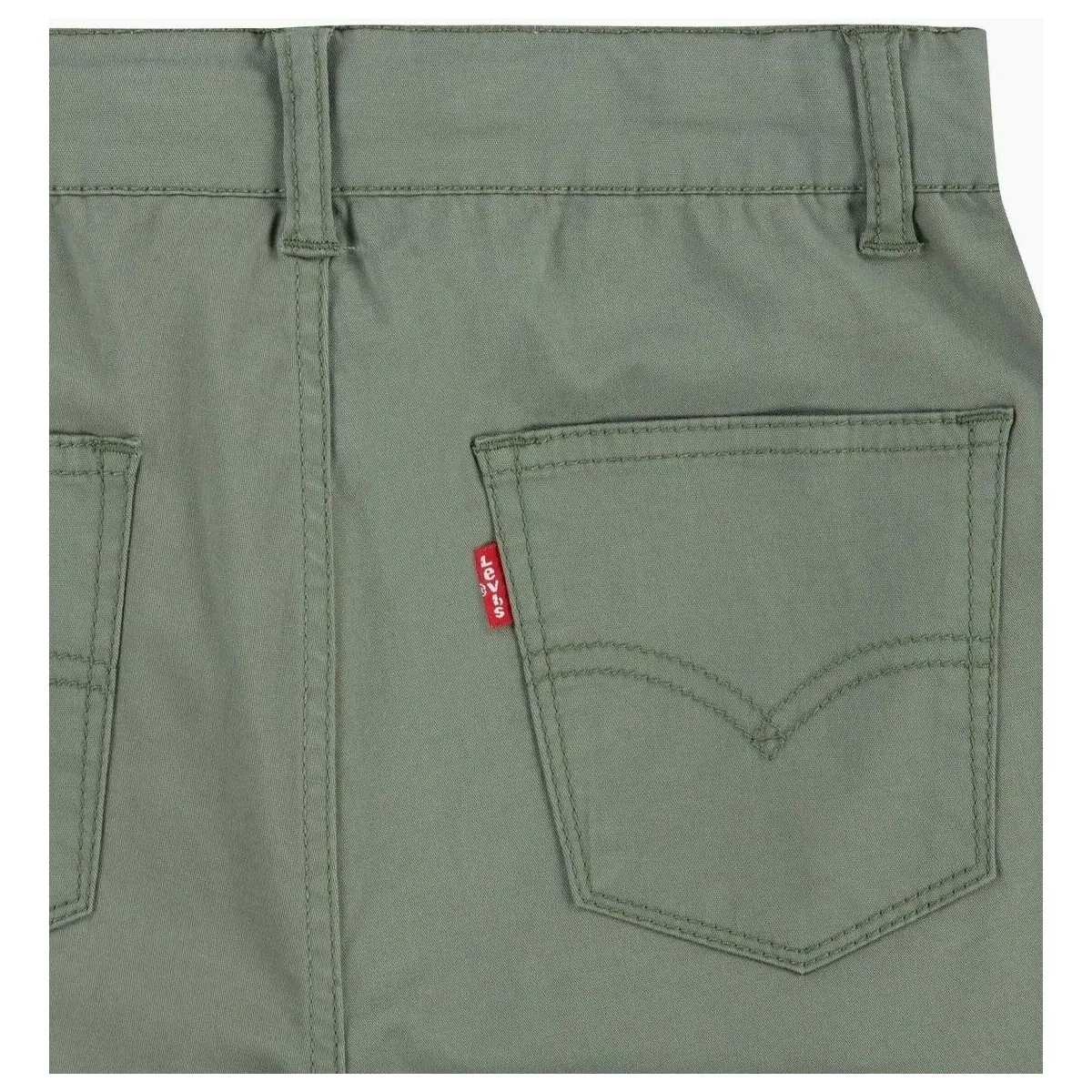 9EK797  CARGO SHORTG57 SEA SPRAY
