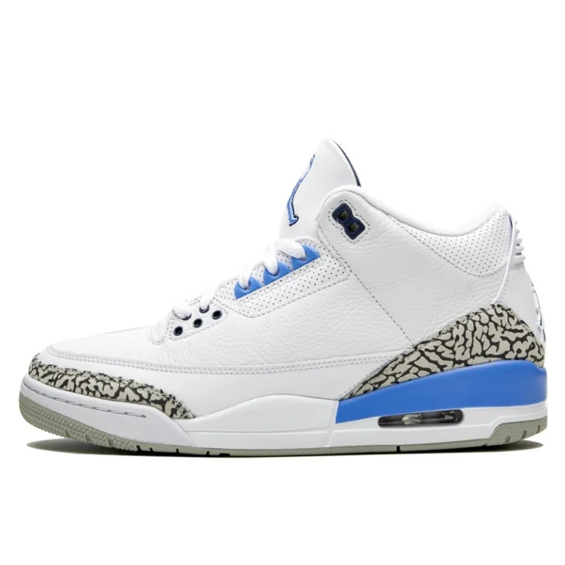 Air Jordan 3 UNC
