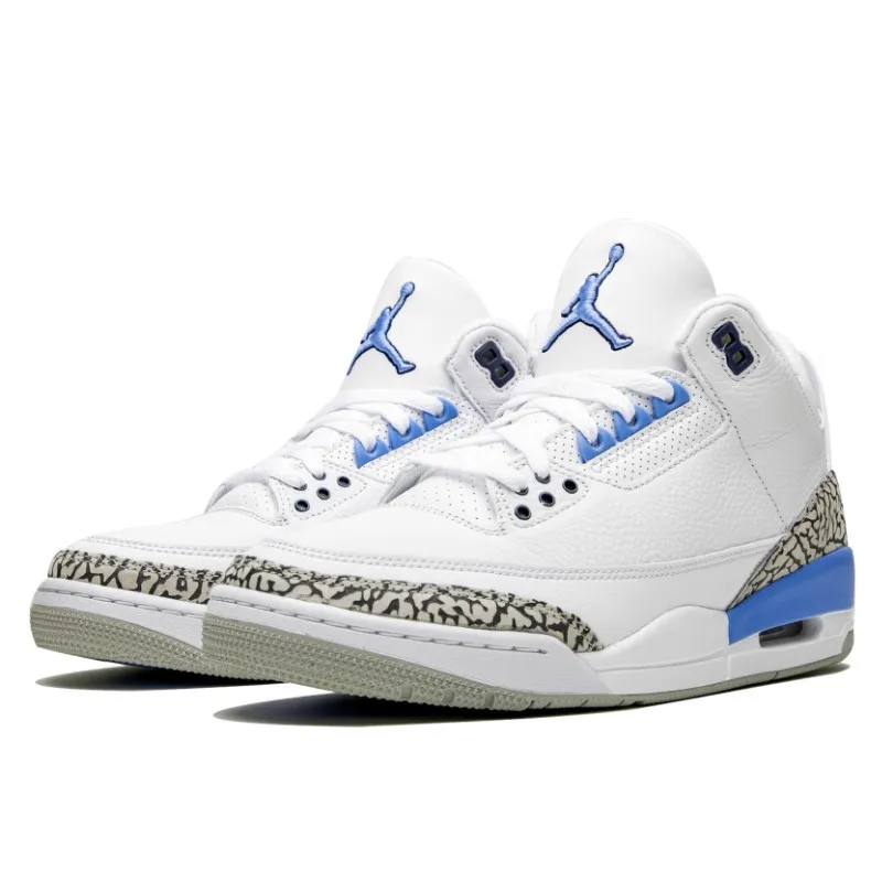 Air Jordan 3 UNC