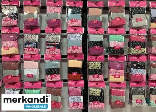 Amplía tu colección de lencería con calzoncillos de mujer en 3 packs con una mezcla de paquetes de lencería de alta calidad y un