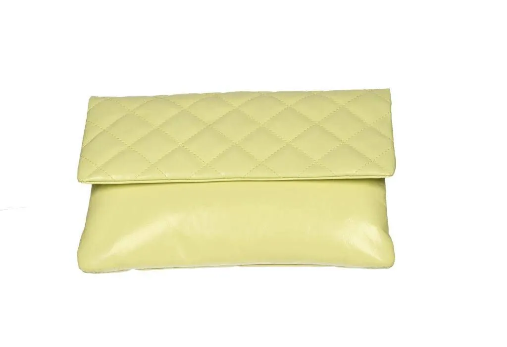 Bolso Amarillo Plano Tapa Enguatada
