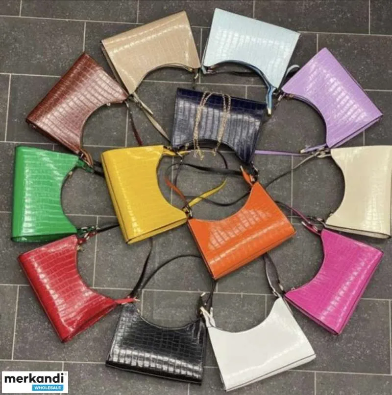 Bolsos al por mayor para damas con excelente calidad.