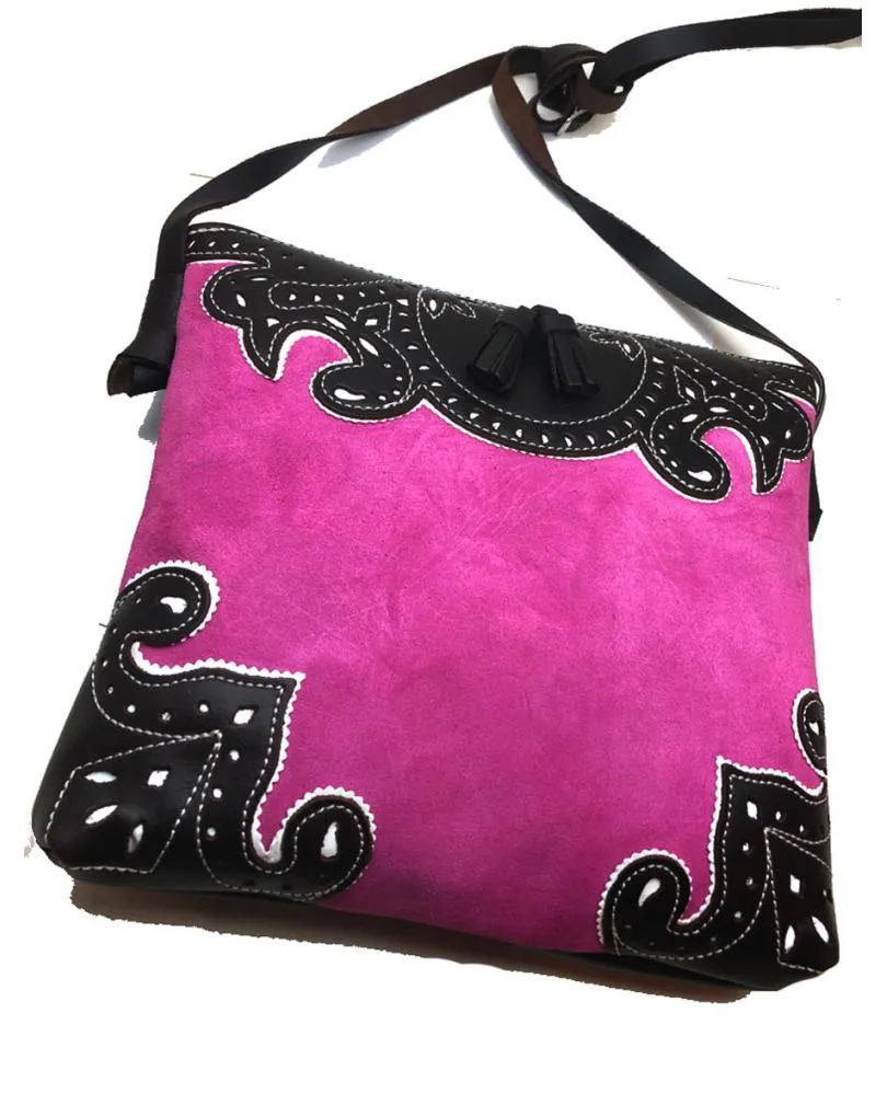 BOLSOS PIEL DE UBRIQUE FUCSIA DISEÑO TAURINO BANDOLERA ROCIERA