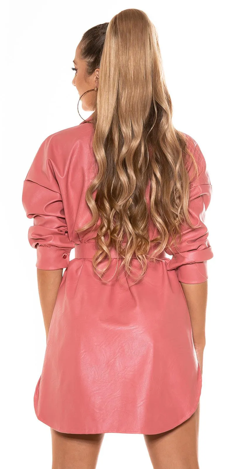 Camisero y cinturon albaricoque elegante