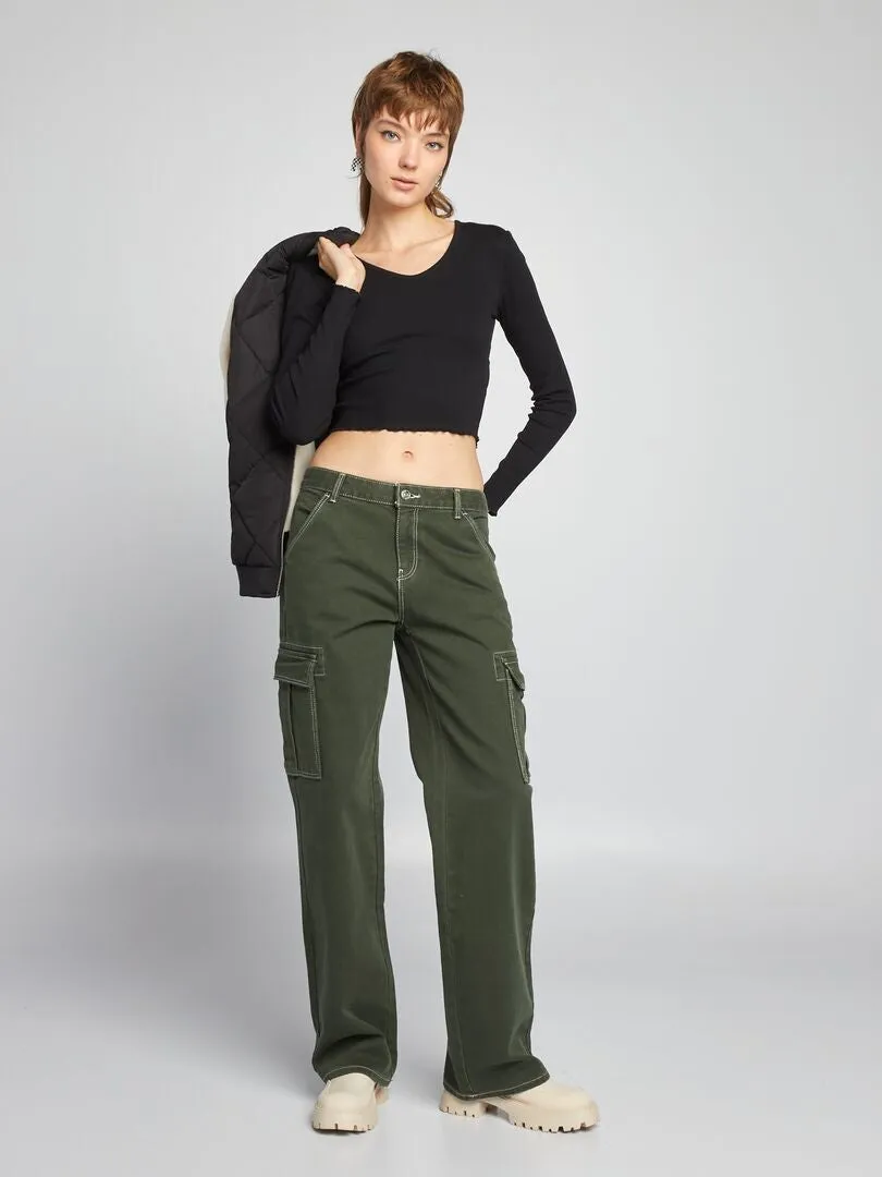 CAMISETA CROP TOP DE CANALé  NEGRO