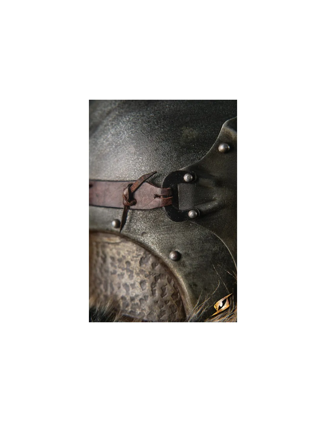 Casco Asaltante universo Ruinoso de Epic Armoury