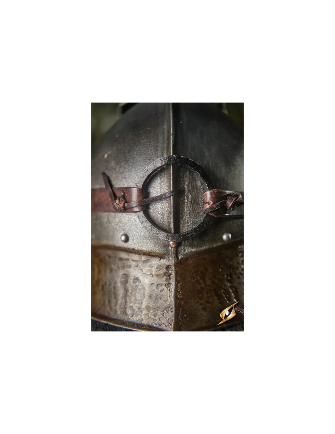 Casco Asaltante universo Ruinoso de Epic Armoury
