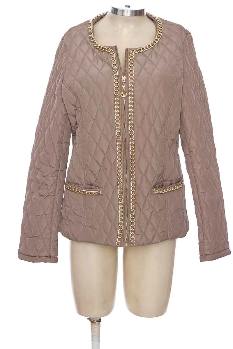 CHAQUETA / ABRIGO COLOR BEIGE  CLOSEANDO