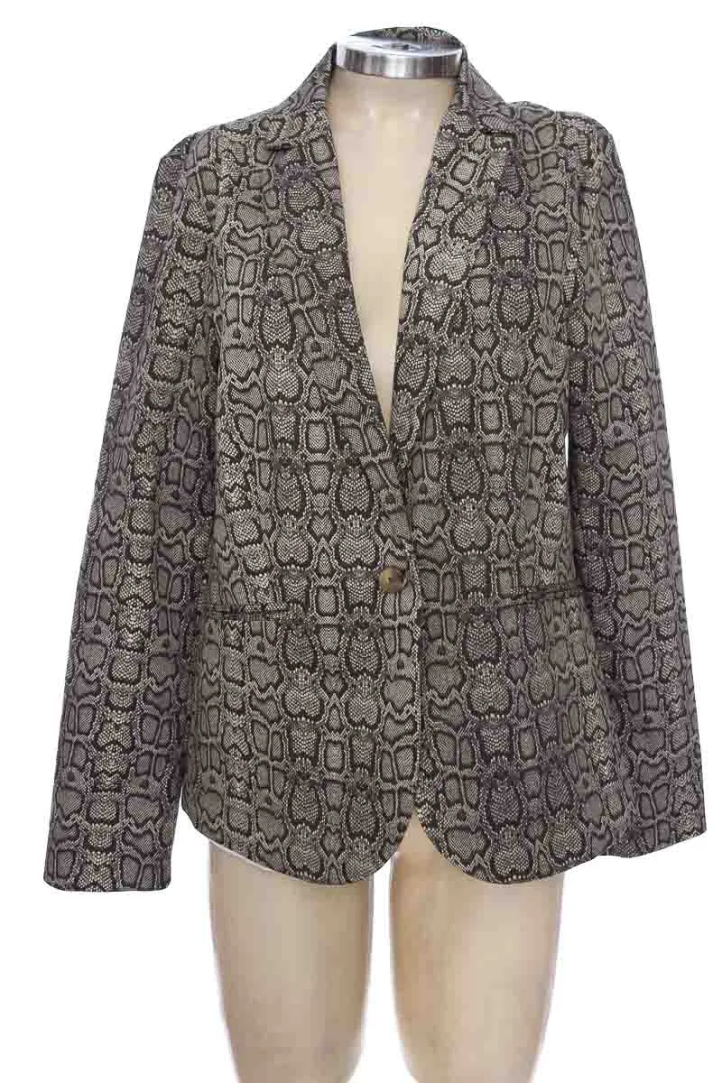 CHAQUETA / ABRIGO COLOR GRIS  PATPRIMO