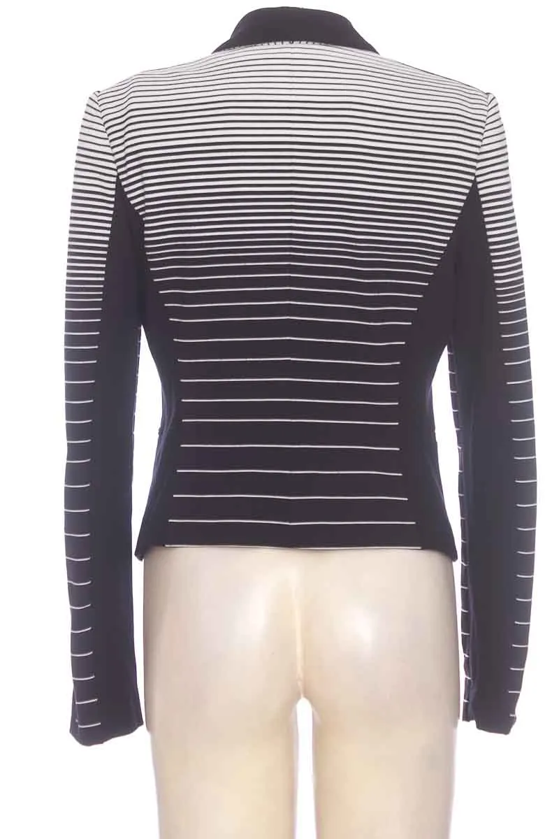 CHAQUETA / ABRIGO COLOR NEGRO  BCBG