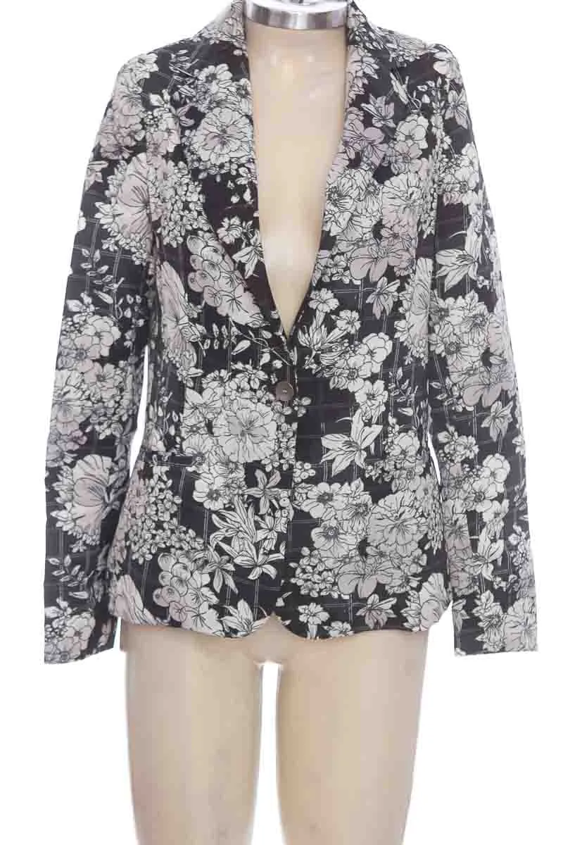CHAQUETA / ABRIGO COLOR NEGRO  CHEVIGNON