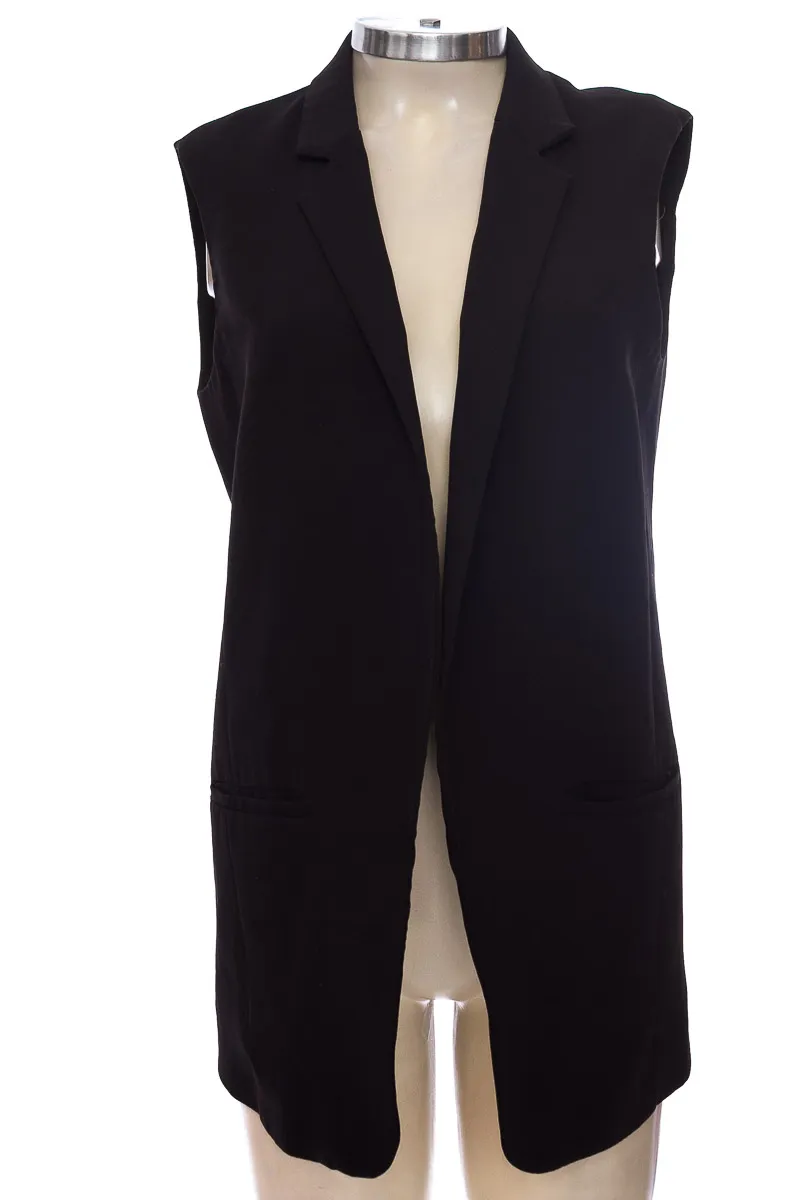 CHAQUETA / ABRIGO COLOR NEGRO  EXPRESS