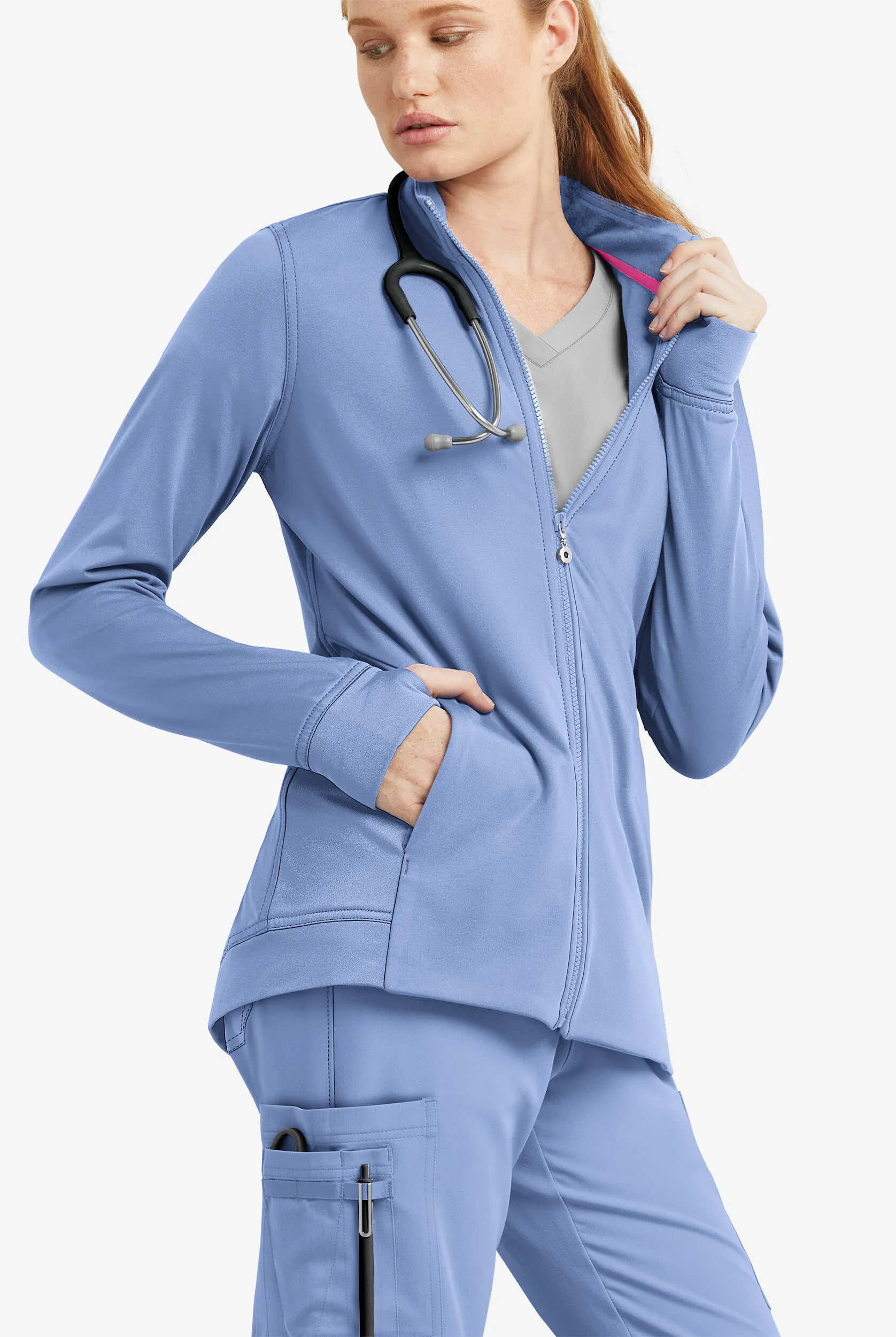 CHAQUETA M&EACUTE;DICA MANGA LARGA MOVEMENT BY BUTTERSOFT ADARA STRETCH CON CREMALLERA Y 3 BOLSILLOS PARA MUJER 