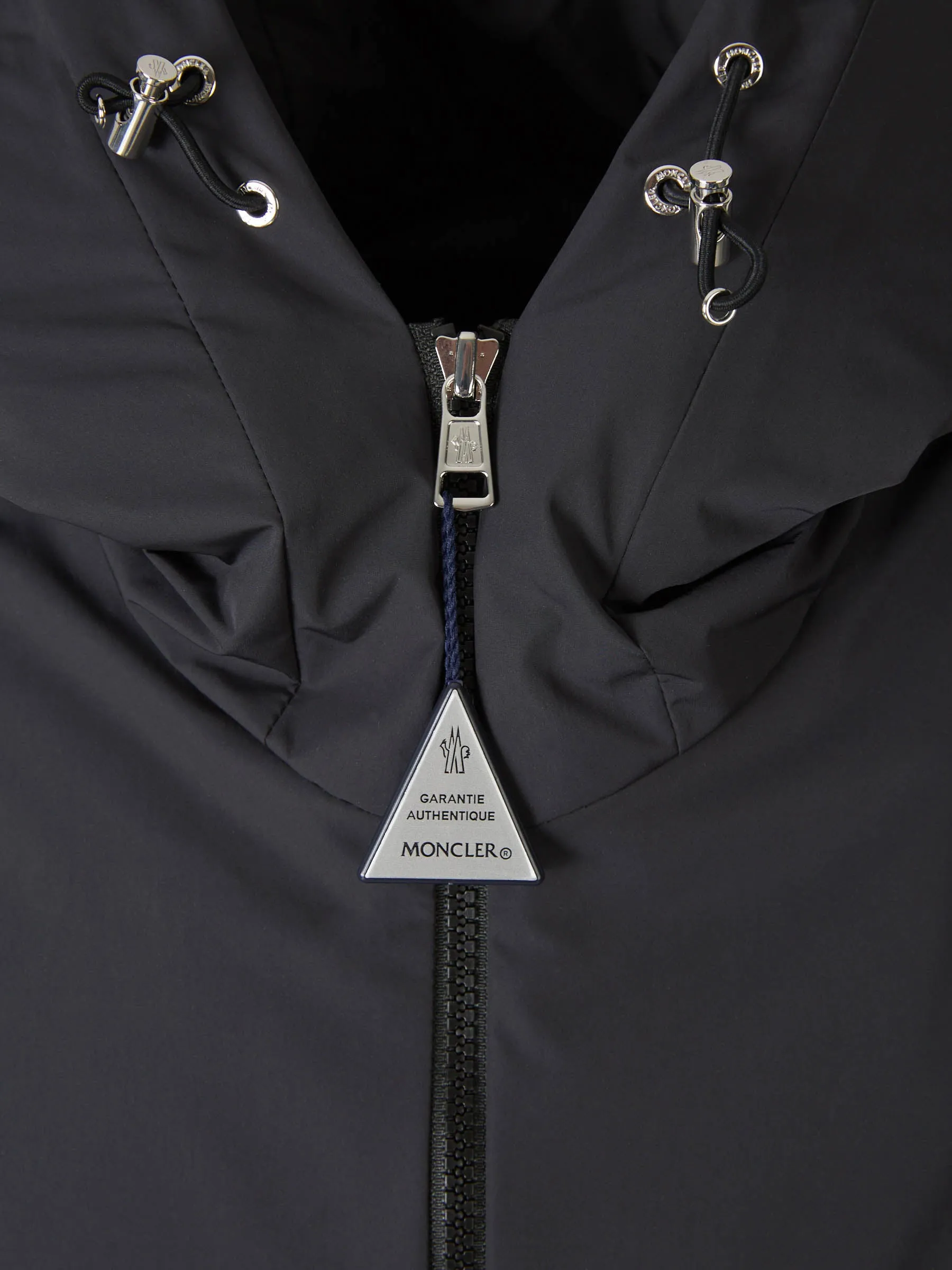 Chaqueta Técnica Capucha Doble