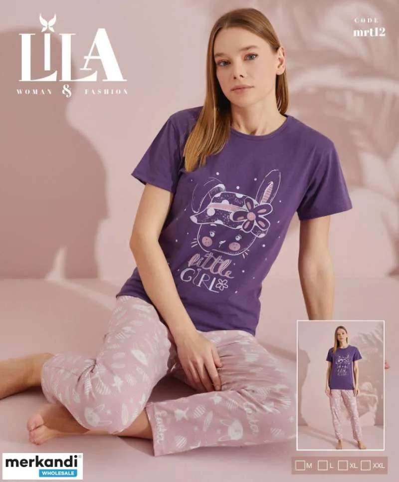 Descubre nuestra colección de pijamas de mujer con una amplia gama de colores y variantes de lencería.