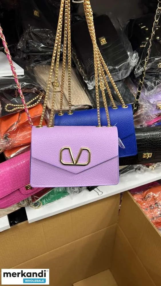 Elegantes bolsos para mujer con colores y modelos alternativos.