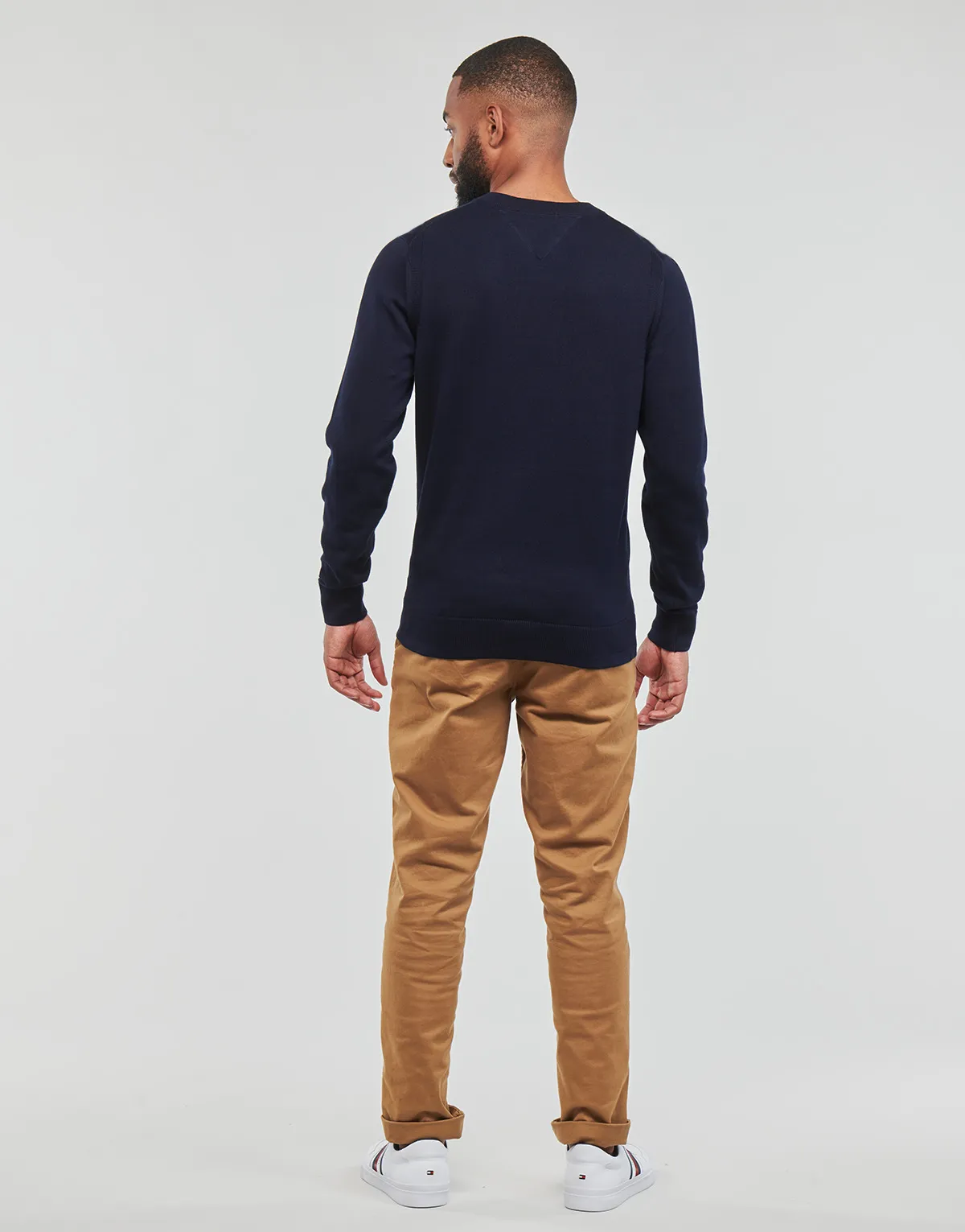 GLOBAL STP PLACEMENT CREW NECK