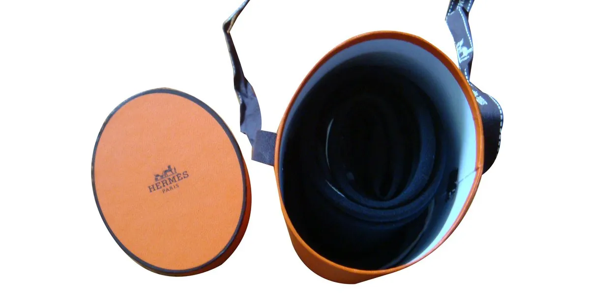Hermès Bufanda de seda Negro 