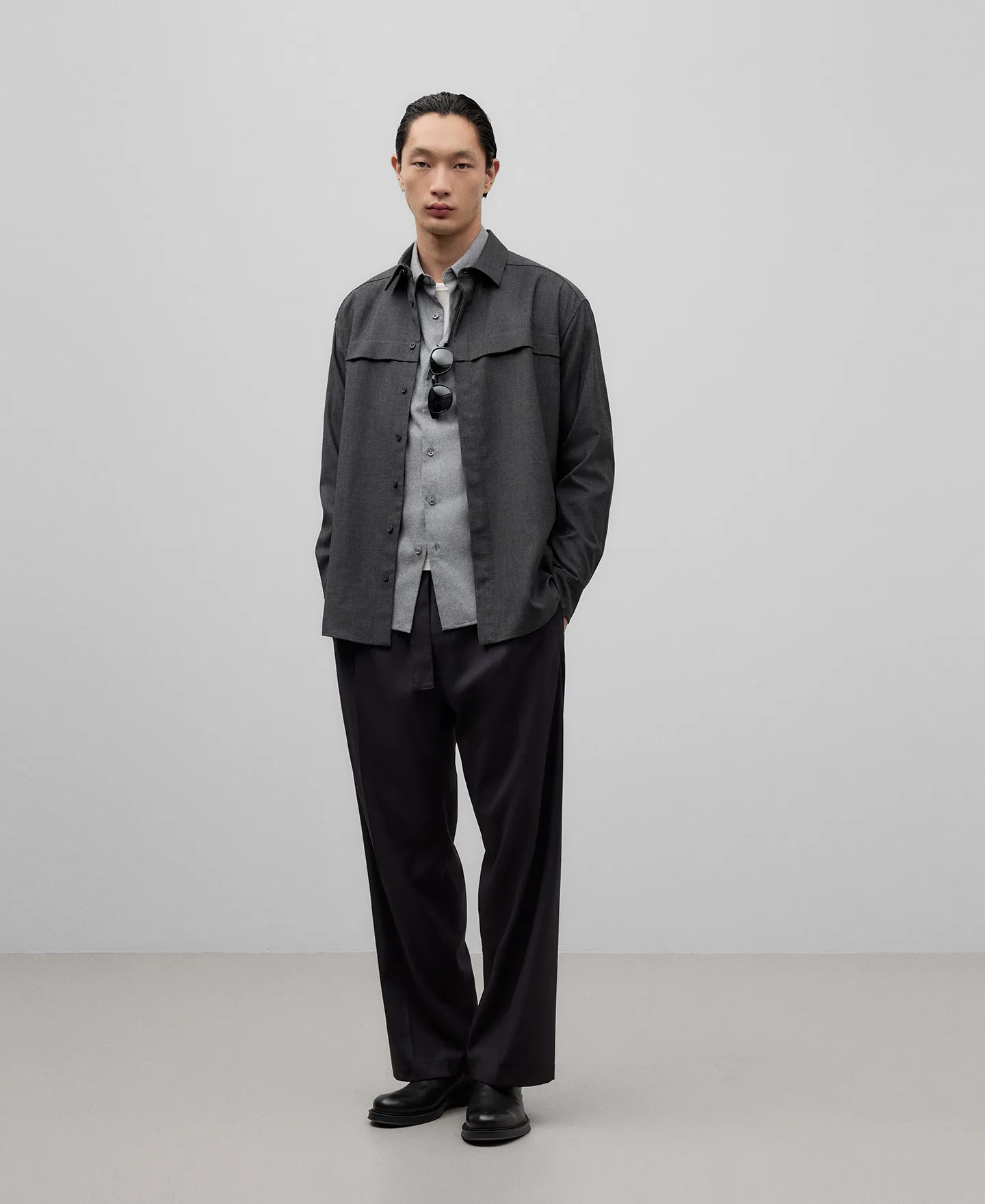 Melange grey shirt man