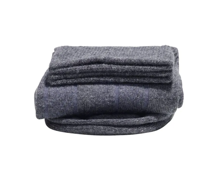 Men's Anthracite Grey Thick Cotton Socks with herringbone style