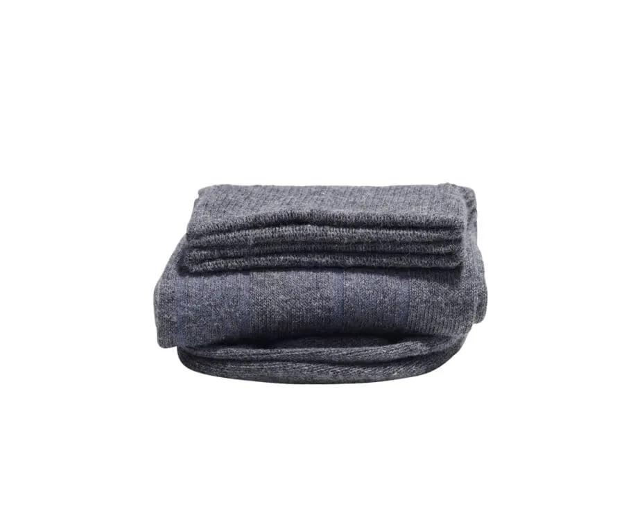 Men's Anthracite Grey Thick Cotton Socks with herringbone style
