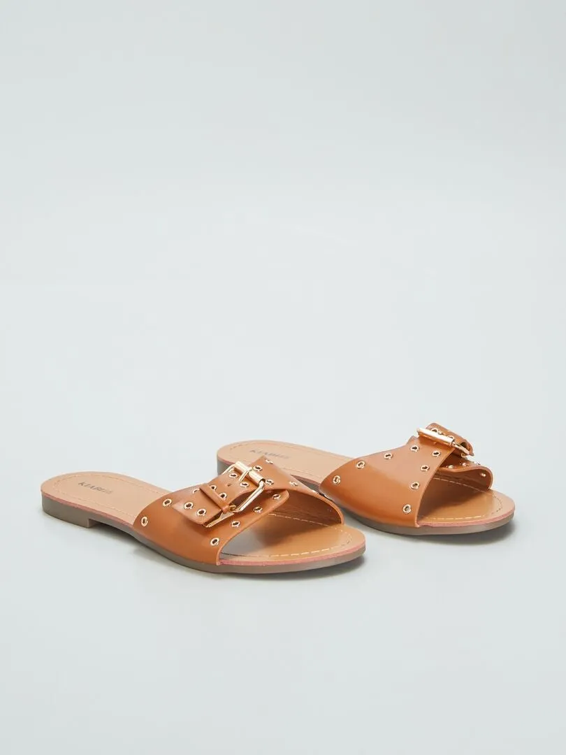 MULES CON TIRAS CON HEBILLAS  MARRON