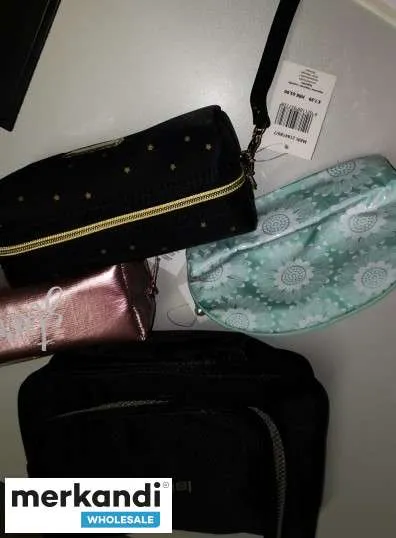 Necesones, bolsos, embalajes nuevos y originales, con etiquetado original