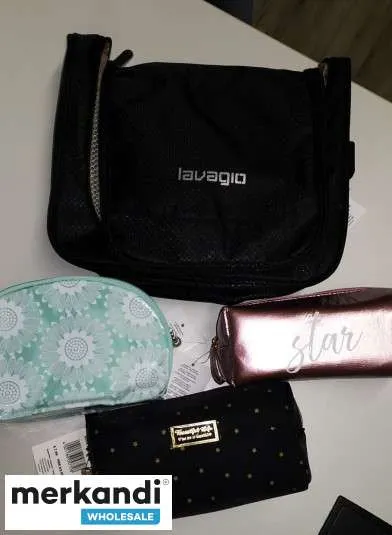 Necesones, bolsos, embalajes nuevos y originales, con etiquetado original