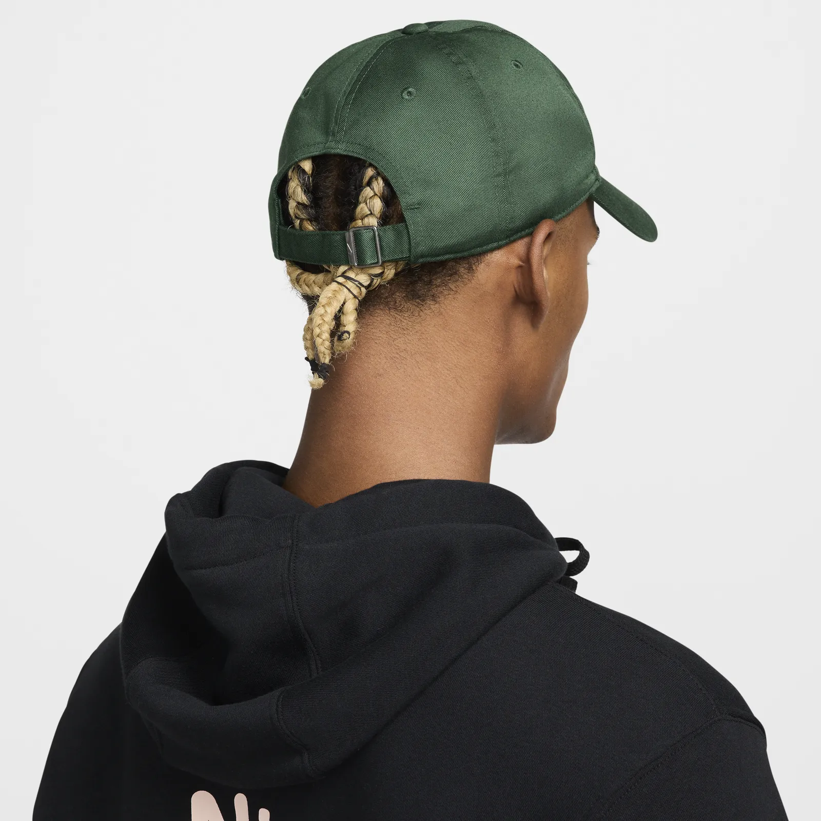 Nike Club Futura