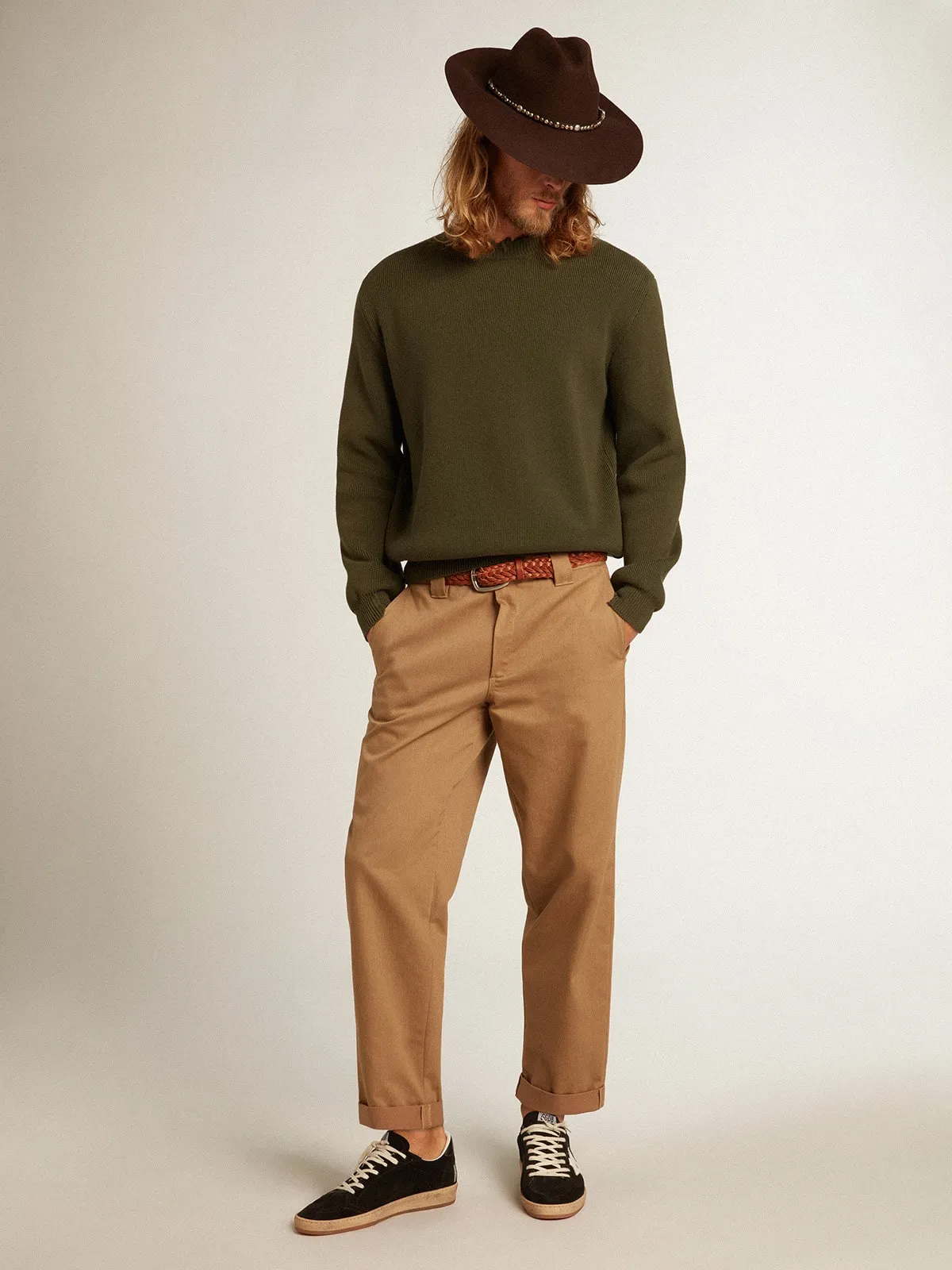 Pantalón chino de la colección Golden en color caqui beige