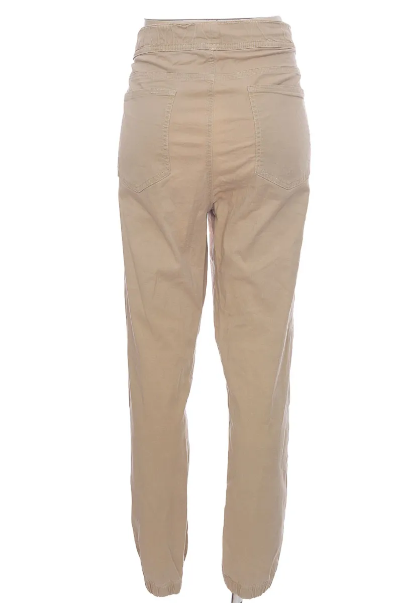 PANTALóN COLOR BEIGE  LEONISA