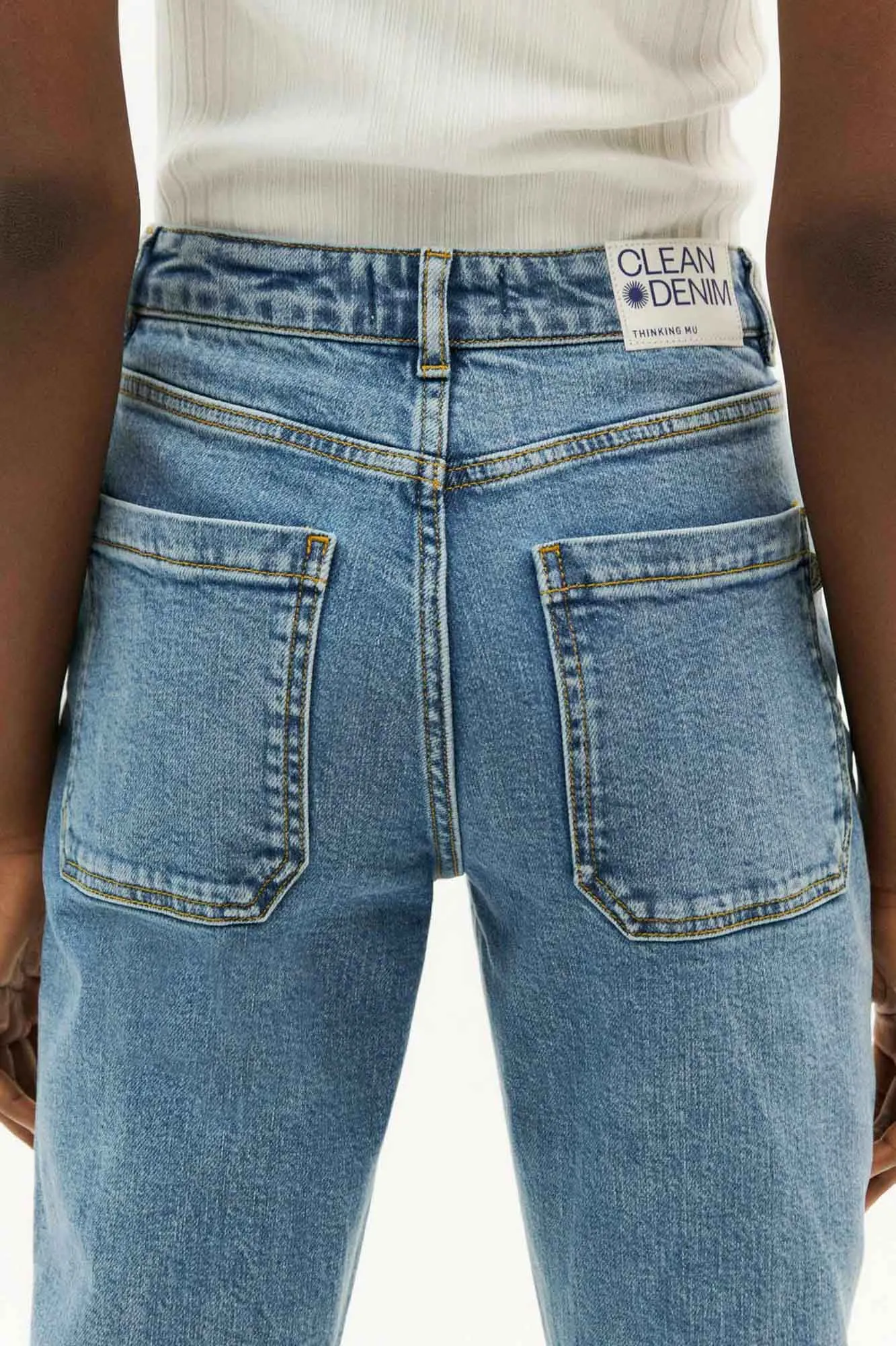 Pantalón vaquero de algodón orgánico NELE LIGHT