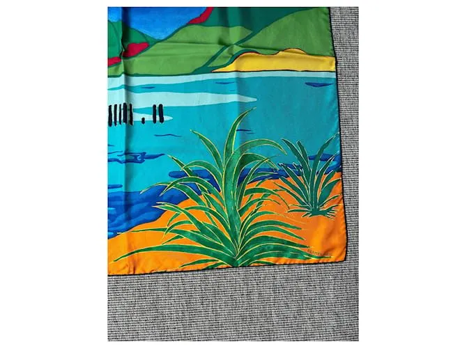 Pañuelo Hermès muy raro "al final del mundo" Multicolor 