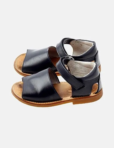 Piquinita Sandalia azul marino velcro