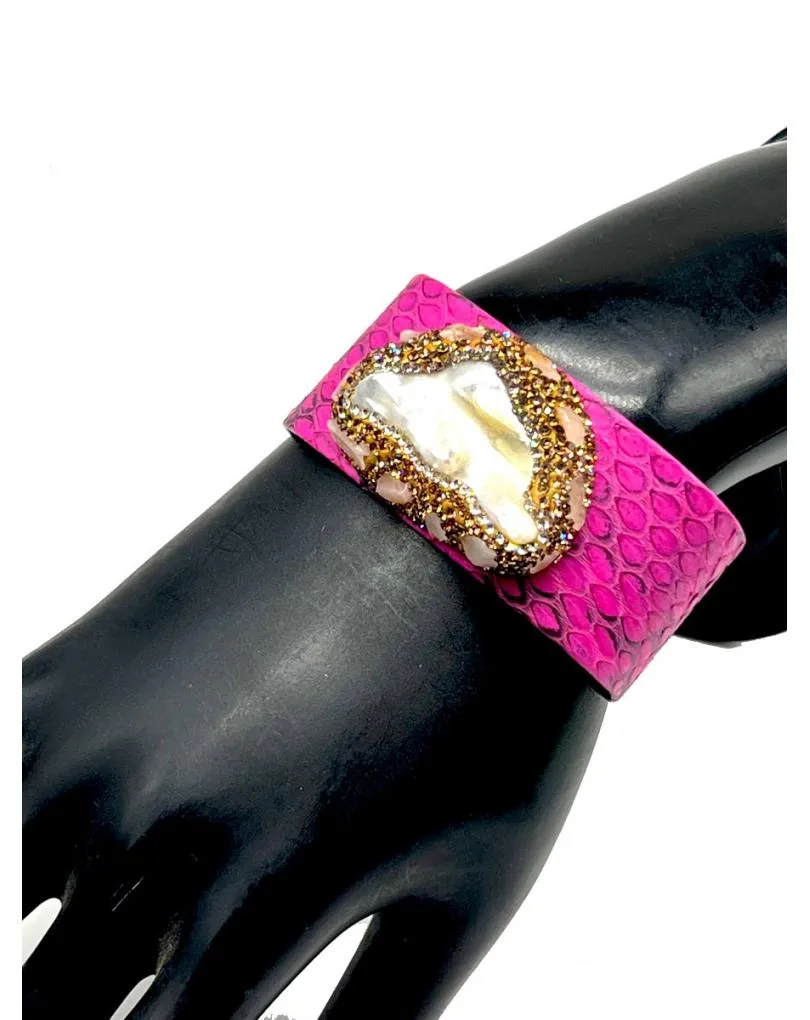PULSERAS FUCSIAS CON PERLA BARROCA BONITO BRAZALETE AJUSTABLE