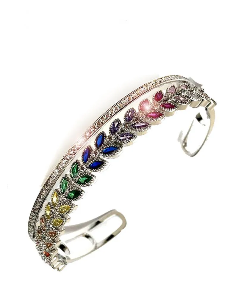 PULSERAS PLATEADAS DE ALTA BISUTERIA DECORADAS EN MULTICOLOR