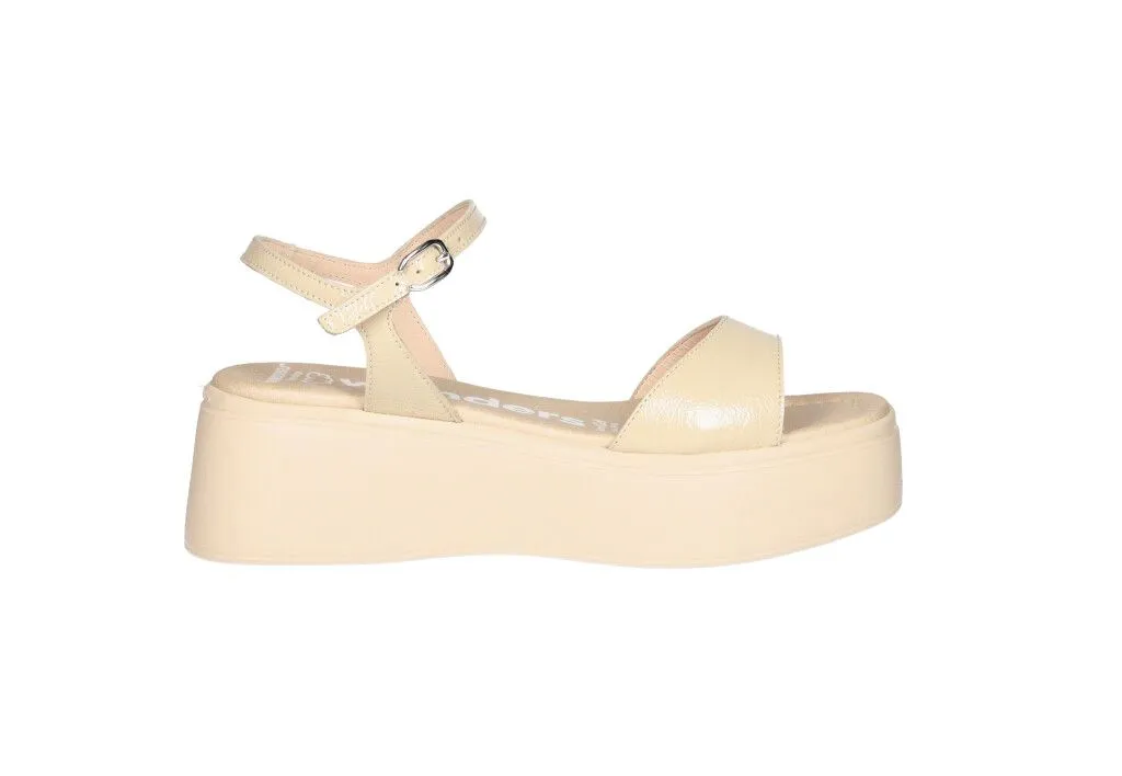 Sandalia Charol Beige Piso Doble Plataforma