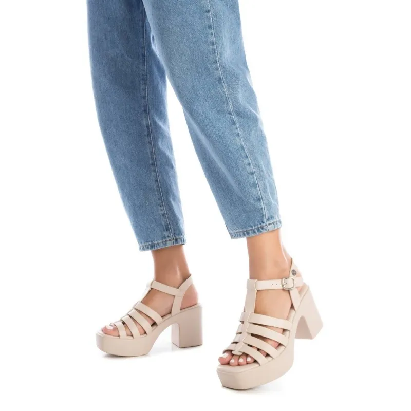 Sandalia de mujer REFRESH 171865 Beige