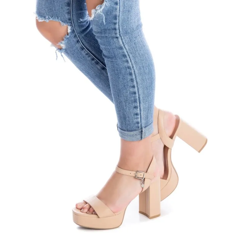 Sandalia de mujer XTI 140844 Beige