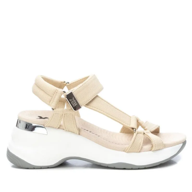 Sandalia de mujer XTI 142623 Beige