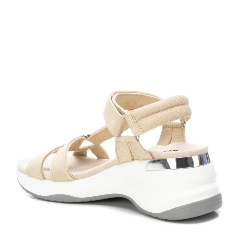 Sandalia de mujer XTI 142623 Beige