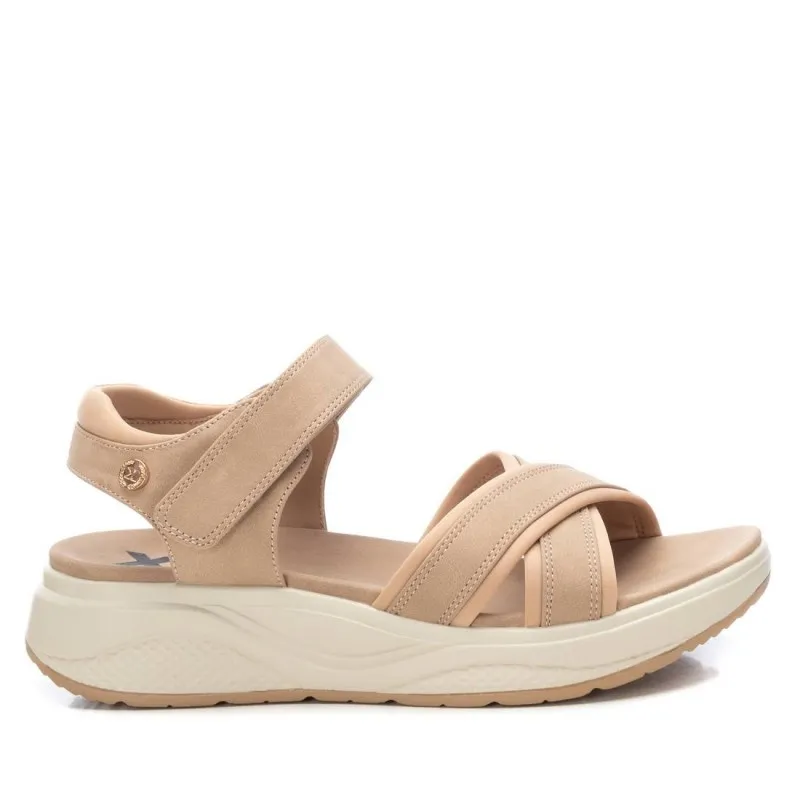 Sandalia de mujer XTI 142720 Beige