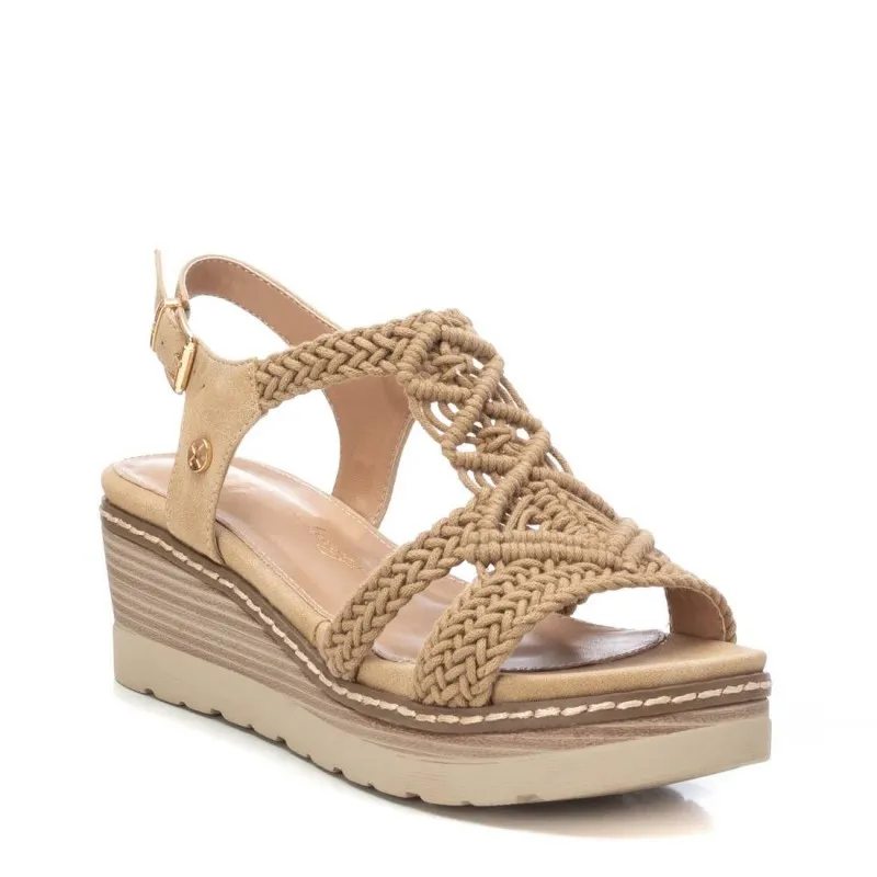 Sandalia de mujer XTI 142838 Beige