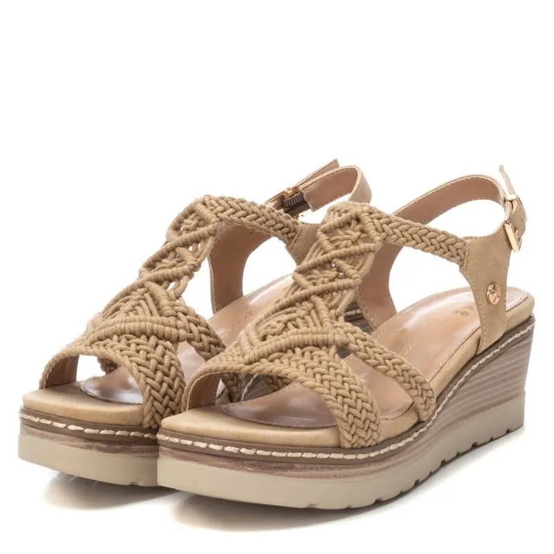Sandalia de mujer XTI 142838 Beige