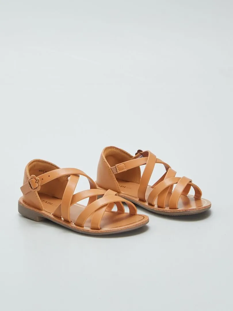 SANDALIAS LISAS CON TIRAS CRUZADAS  MARRON