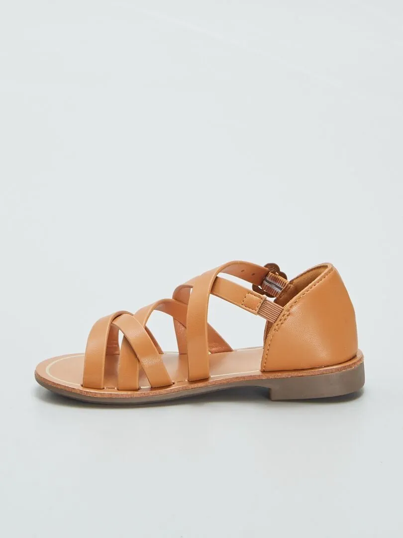 SANDALIAS LISAS CON TIRAS CRUZADAS  MARRON